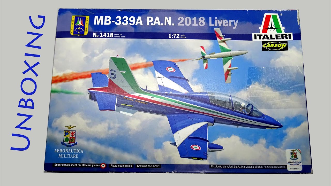 Italeri 1418 MB-339A P.A.N. 2018 Livery 1/72 [Unboxing]