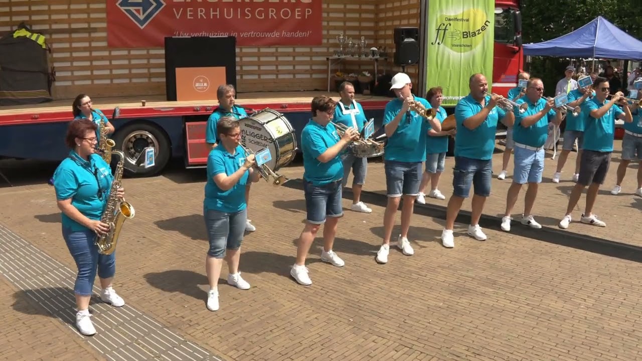 De Dwarsliggers   Schiedam  ff blazen Voorschoten 1ste editie Podium A 29 juni 2024 ZH NL