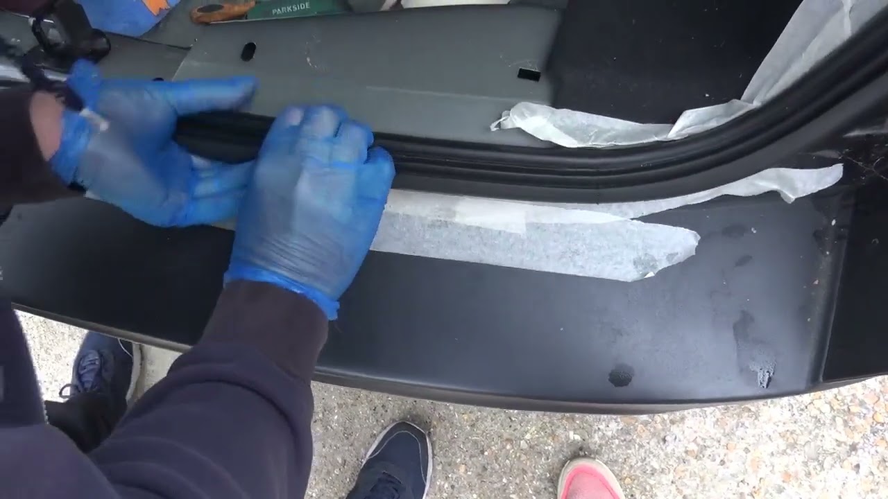 Kuga boot seal leak part 3 putting back the boot seal