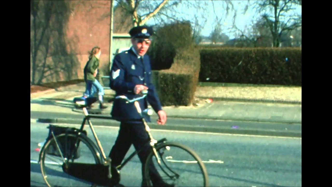 Carnavals optocht Leunen 1976