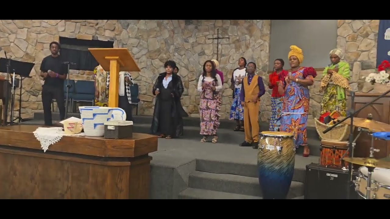 Upendo Kwaya, mitume Choir. Praise And Worship.