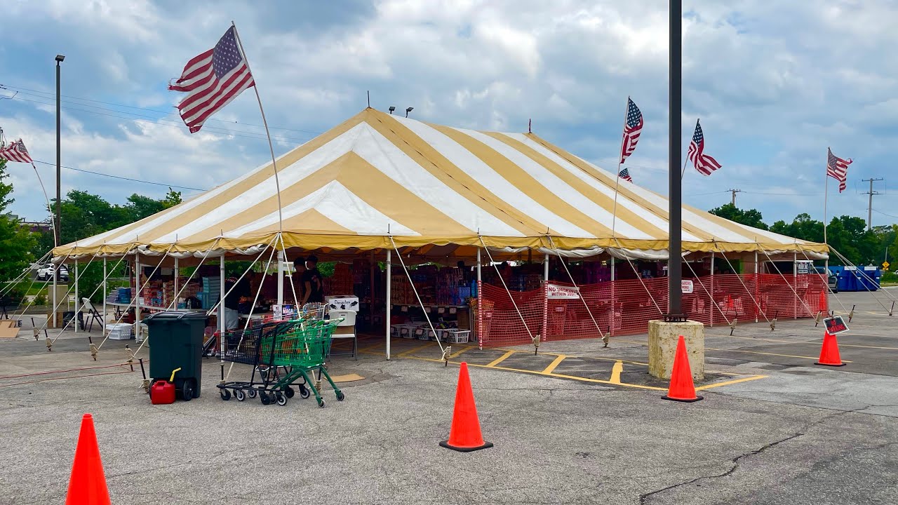 The BEST Firework Tent of Council Bluffs Tour 2024!! MUST WATCH🔥
