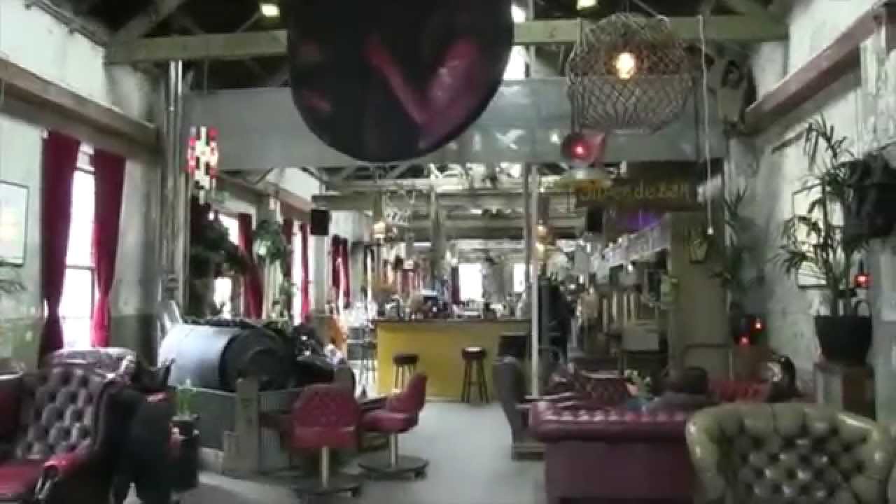 Discover: Amsterdam Roest