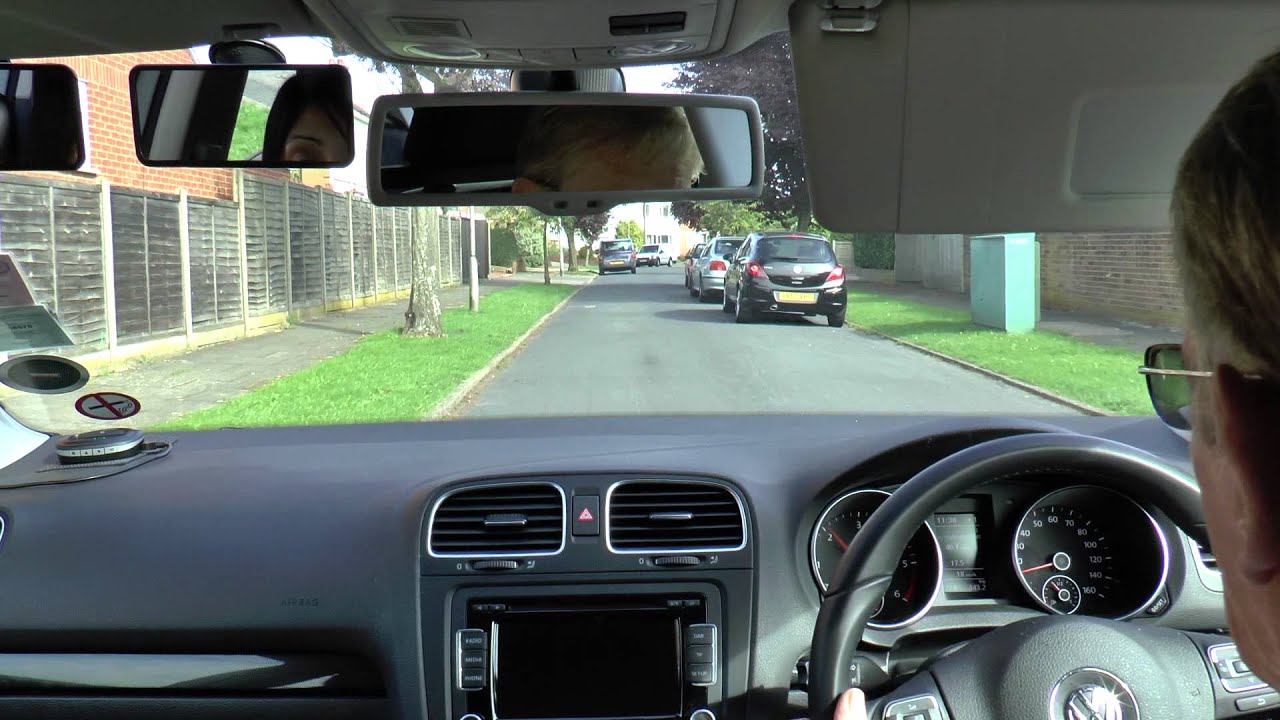 Maz,approaching junctions ( left or right) phase 1,part 1.