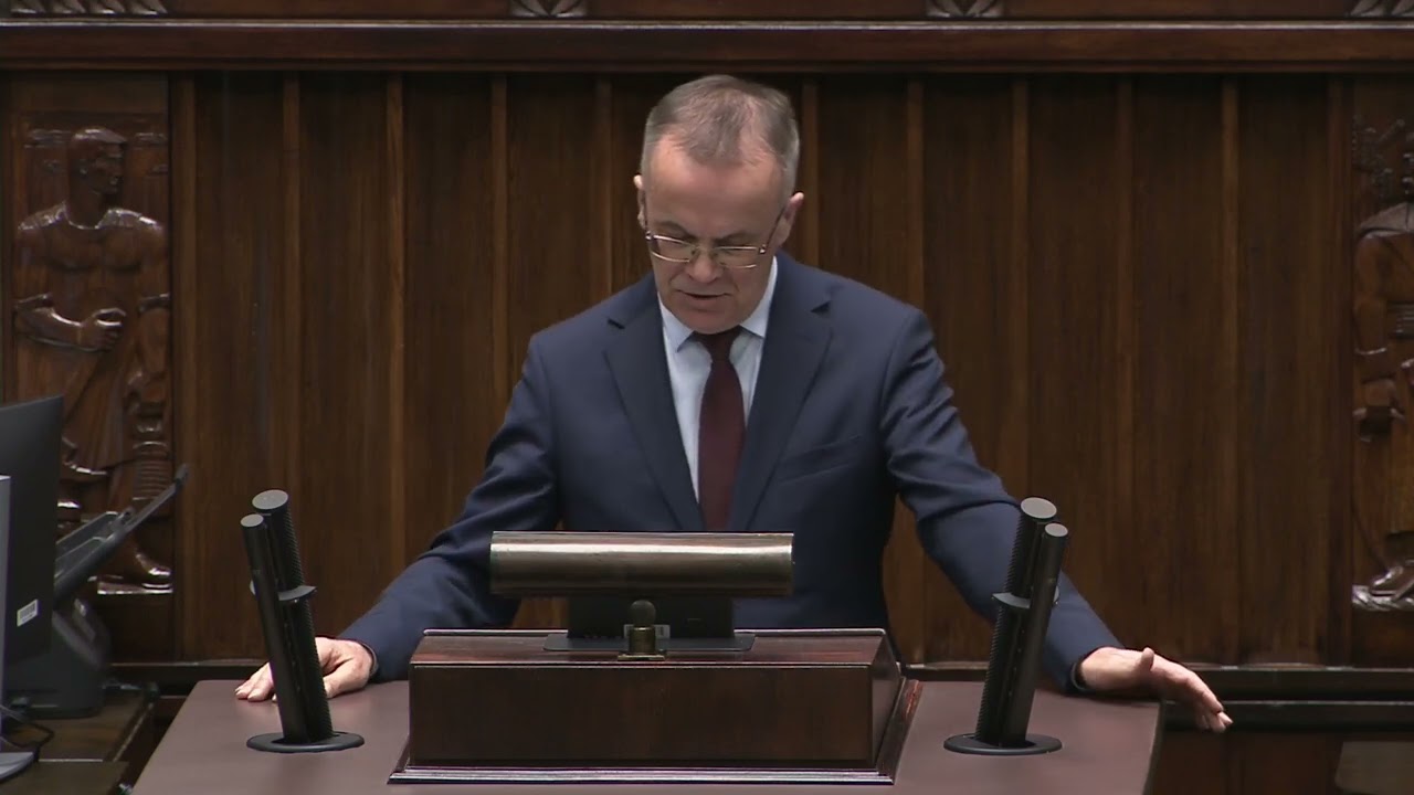 J. Sellin pyta o przywileje emerytalne funkcjonariuszy służb represji PRL
