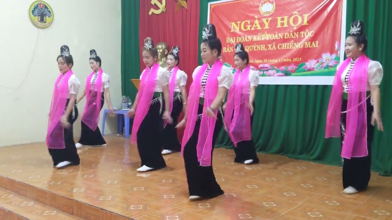 Múa Thái Sơn La: ngày hội đoàn kết toàn dân 18/11/2025 Bản Cơi Quỳnh 