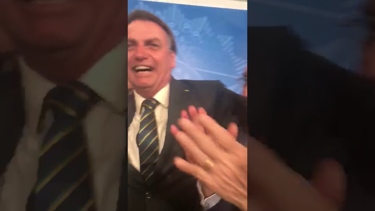 Deputado da Para&iacute;ba, Cabo Gilberto passa vergonha e leva gelo de Bolsonaro
