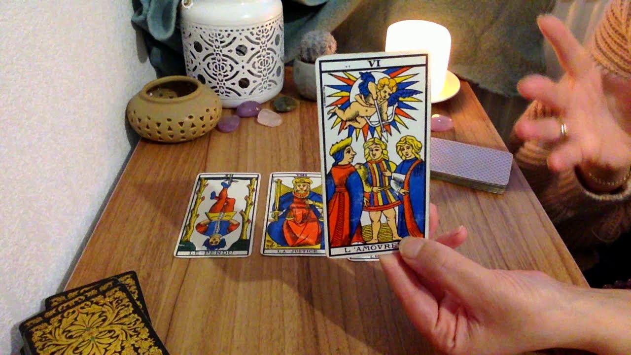 Apprendre le tirage en 3 cartes avec les 22 cartes majeurs du tarot de Marseille
