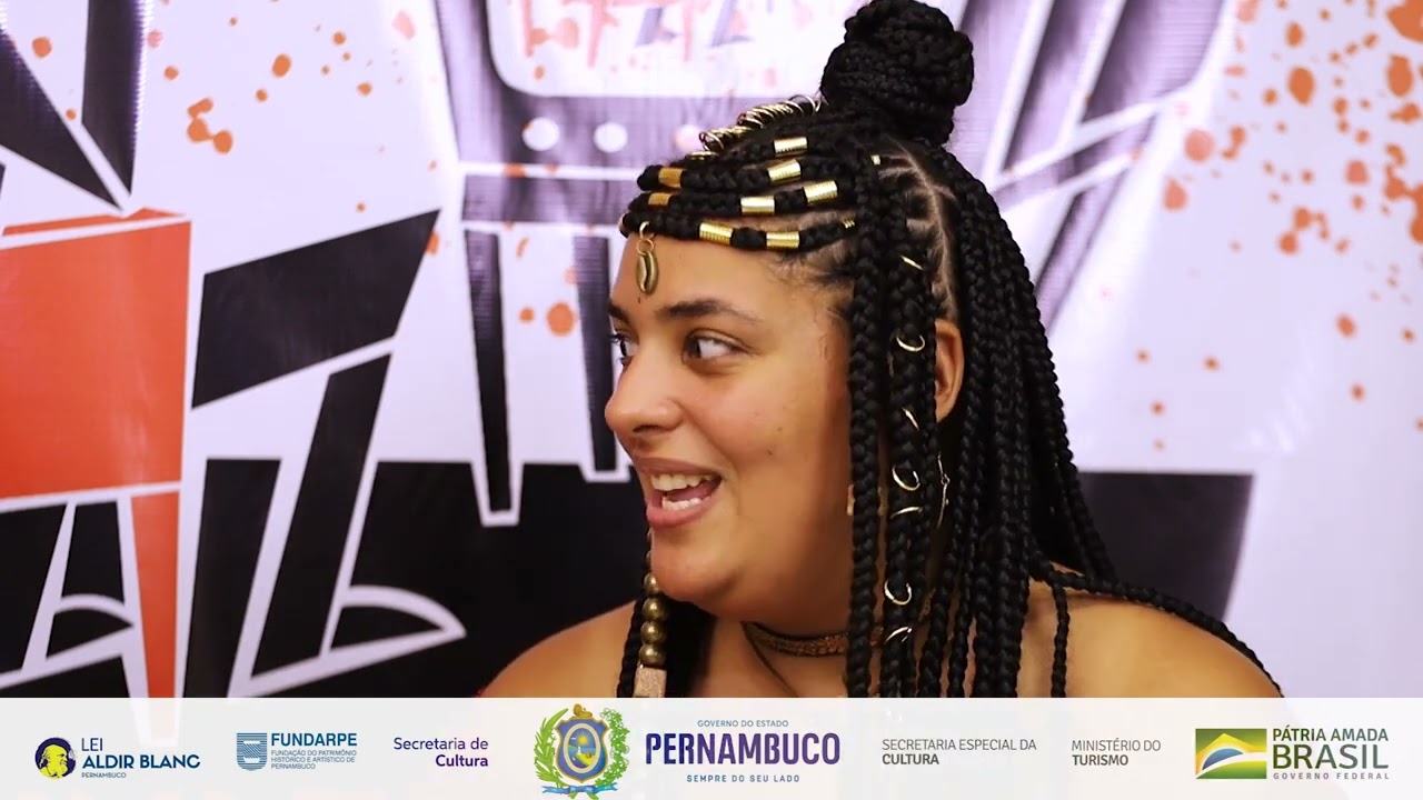 LUNA VITROLIRA - TEM PRETO NA TELA