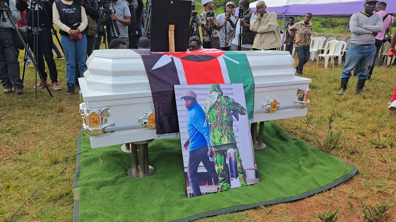 PAINFUL😭 Bod¥ Of Mask Vendor Boniface Kariuki ARRIVES In Murang'a For Burial