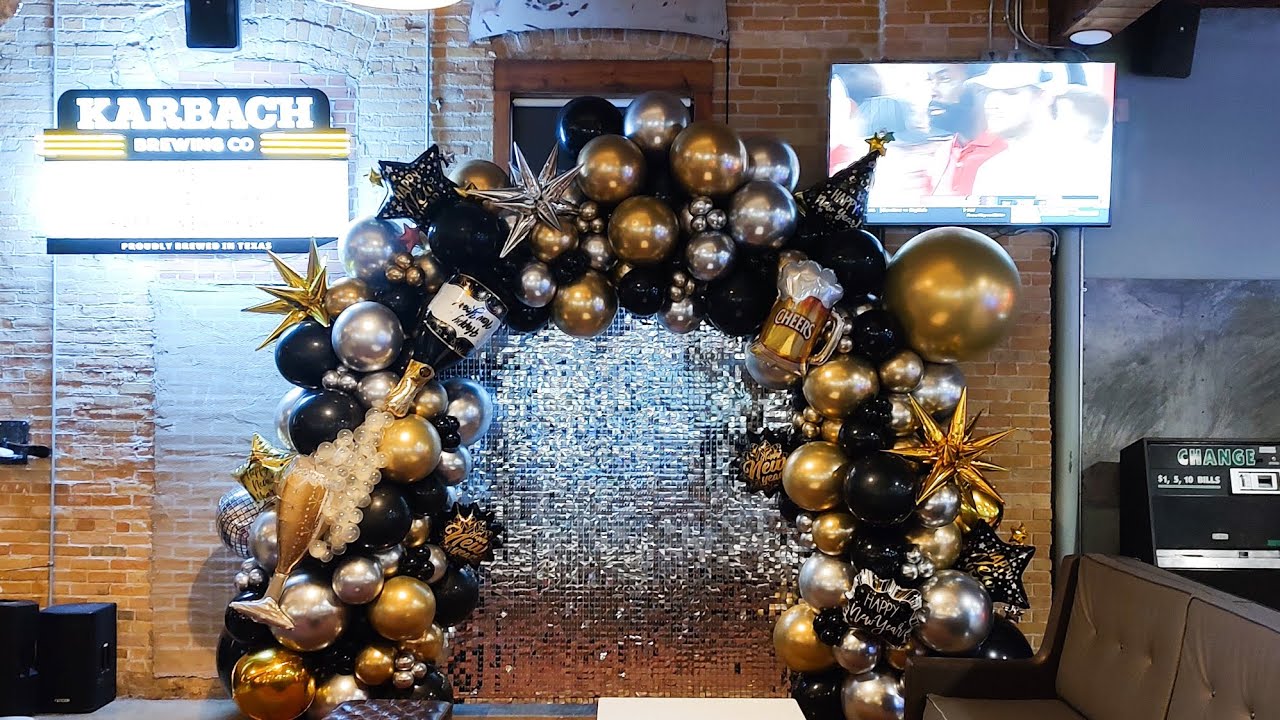 Balloons popping of the 2023 Celebration