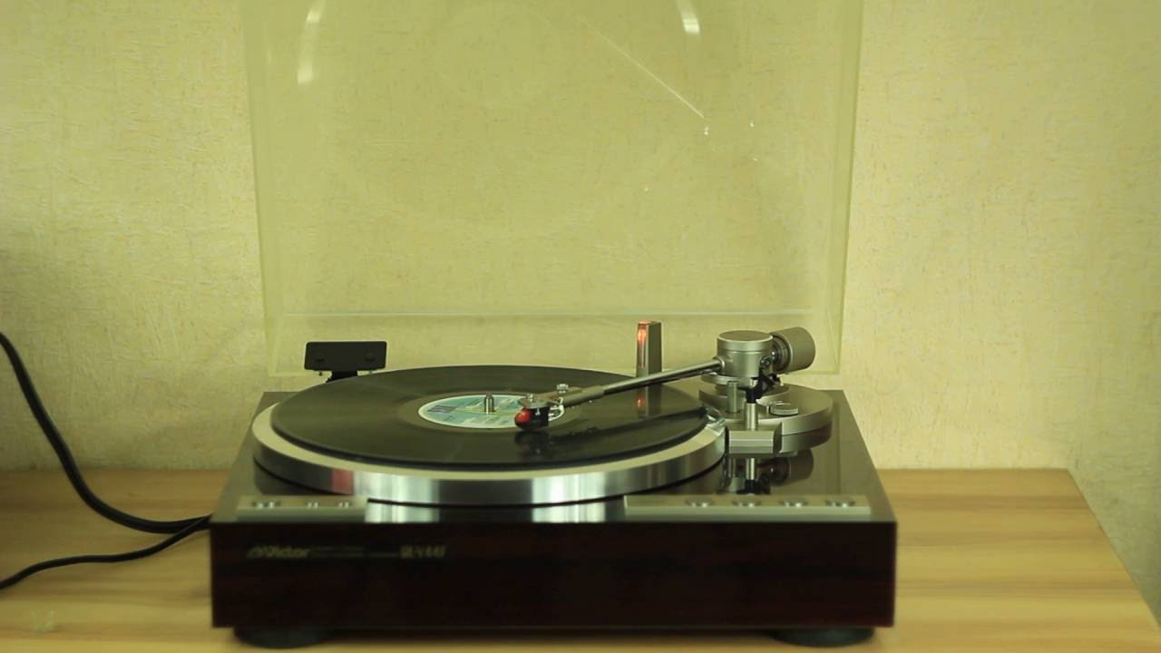 Victor QL-Y44F. Проигрыватель пластинок
