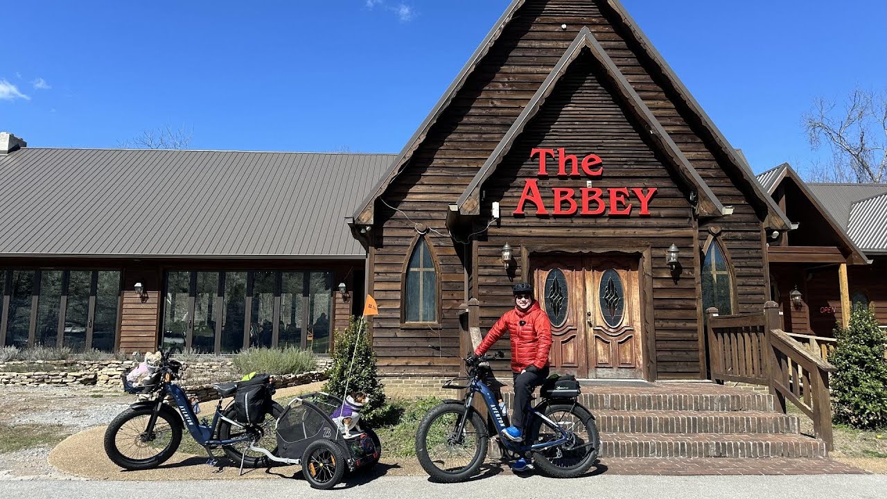 Exploring the Townsend Tennessee Greenway by e-bike - The Peaceful side of the Smokies