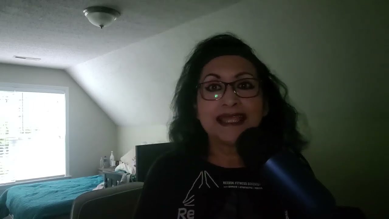 ASMR Platicando Algo de Suspenso!!