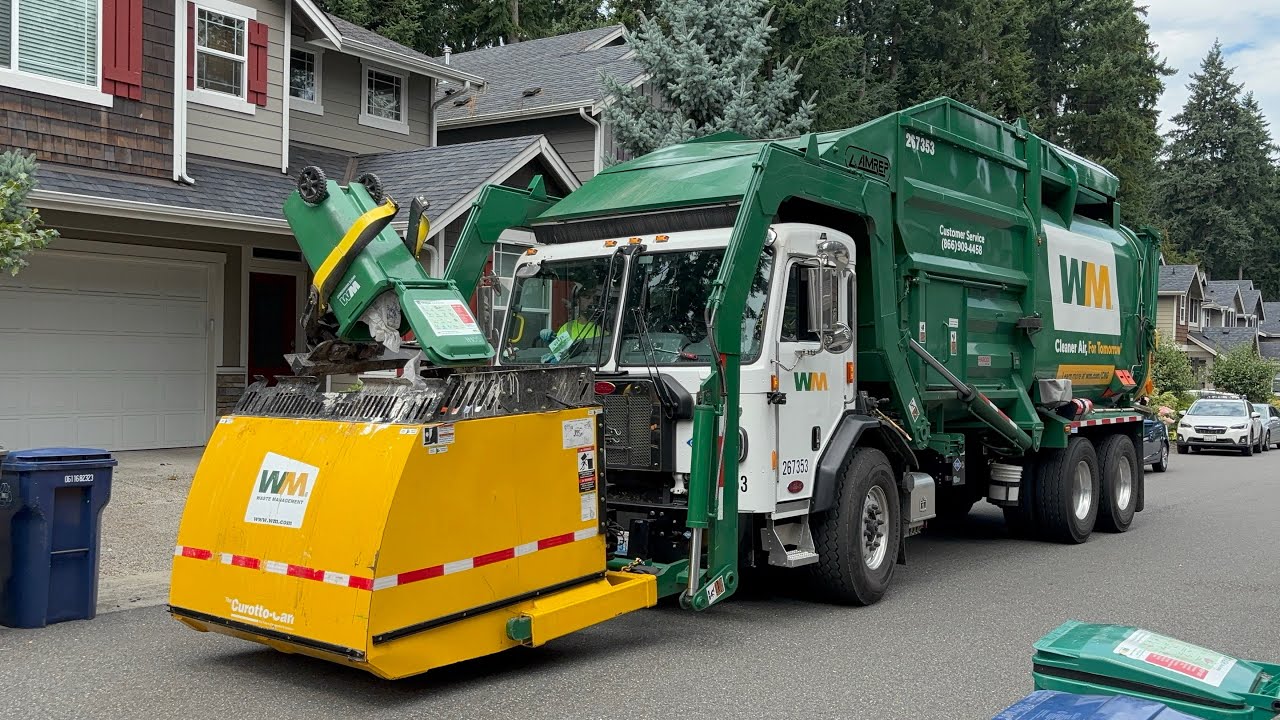 267353 Peterbilt 520 Amrep FL on trash @rabancoben5661 