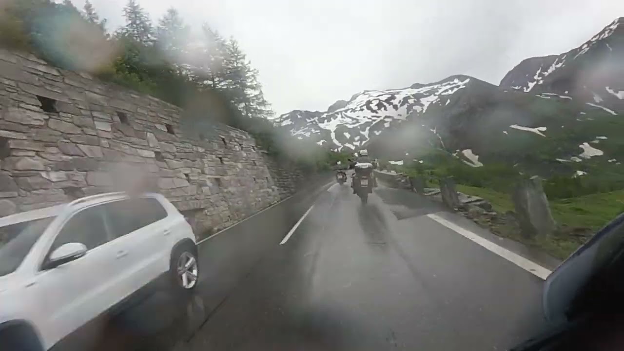Großglockner im Regen