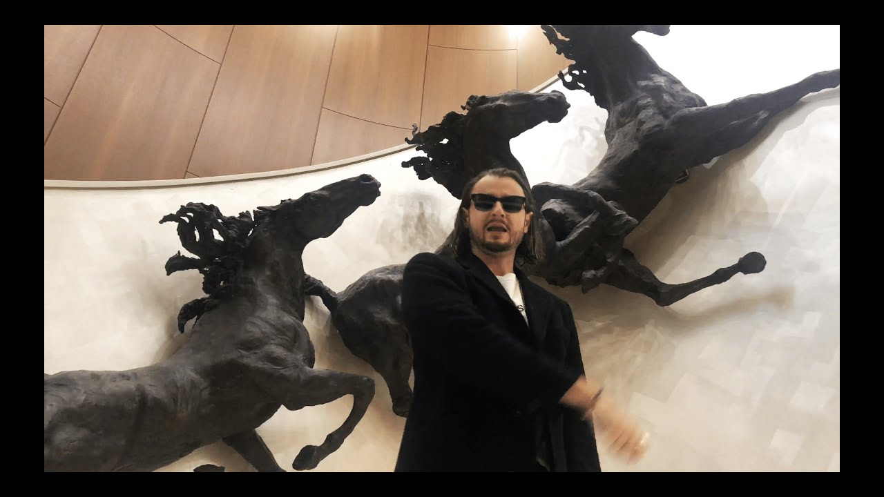 Mic Pompei & Colourd Noyz - James Bond
