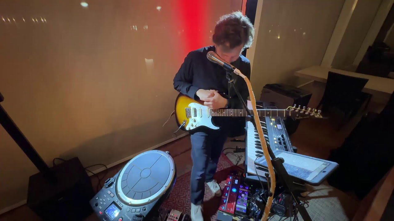 Love songs for Valentine’s Day live looping #bossrc600 #rc600 (2/14/24)