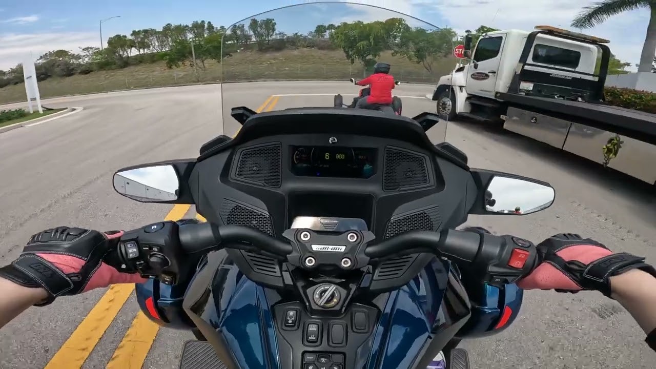 Can Am Spyder RT Test Drive