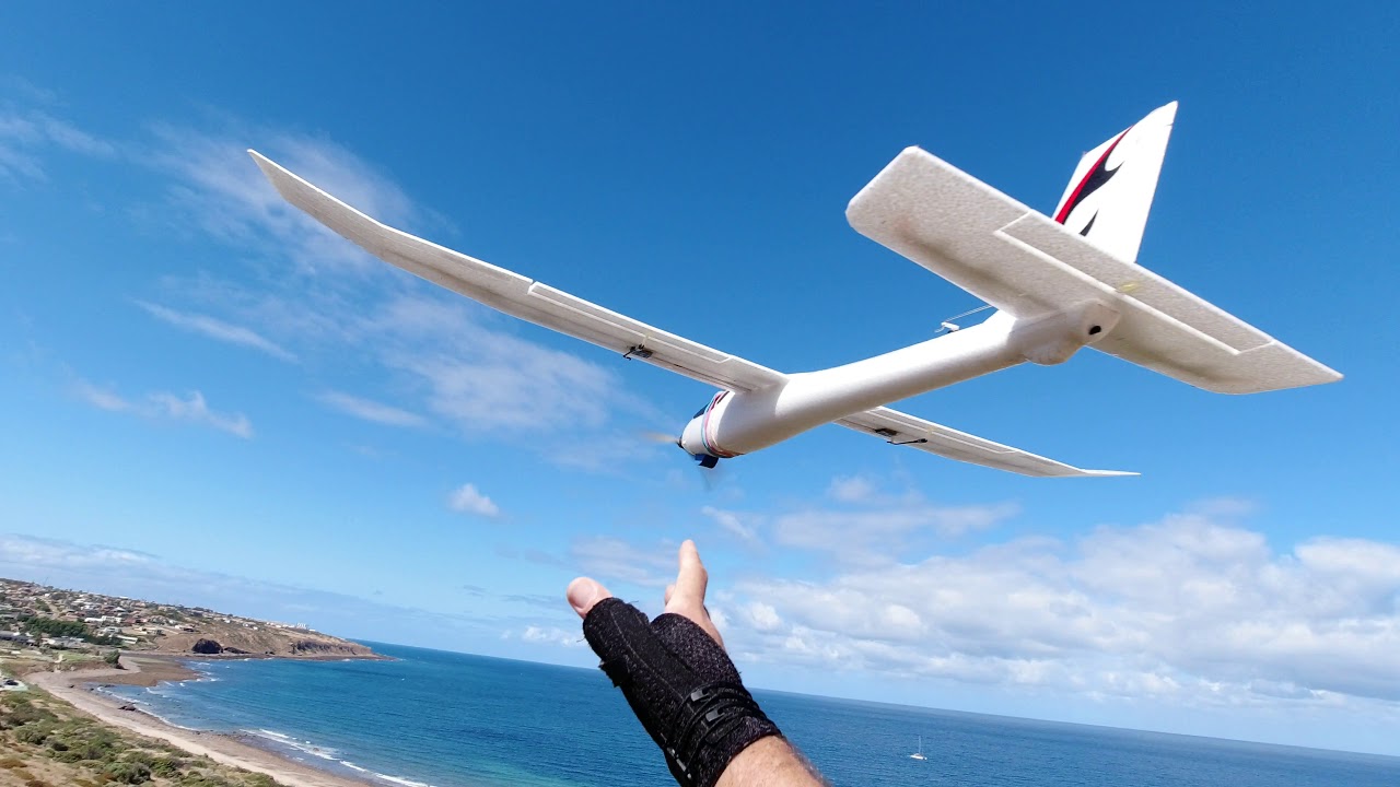 FX707S Chuck Glider slope soaring at Hallett Cove