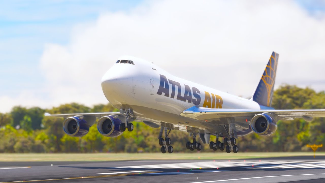 Very EXTREME Plane Flight Landing!! BOEING 747 ATLAS AIR Landing at Perth Airport