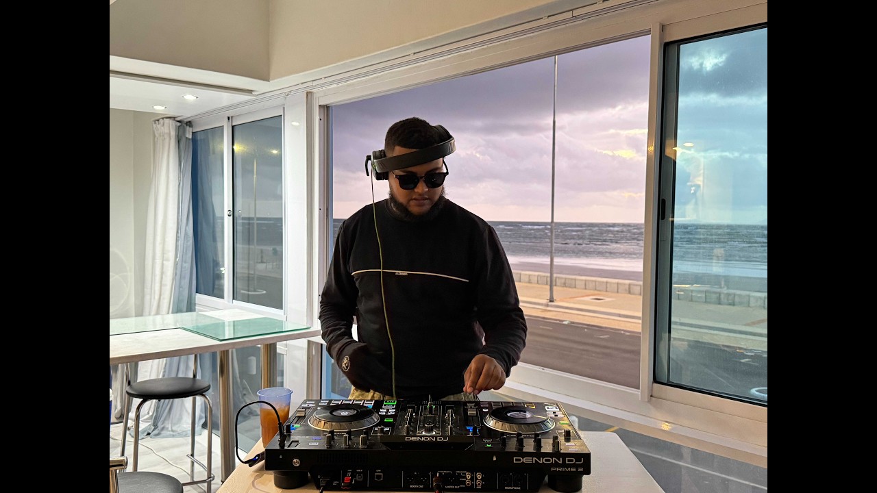 DJ Tasty-Old School RnB Mix.