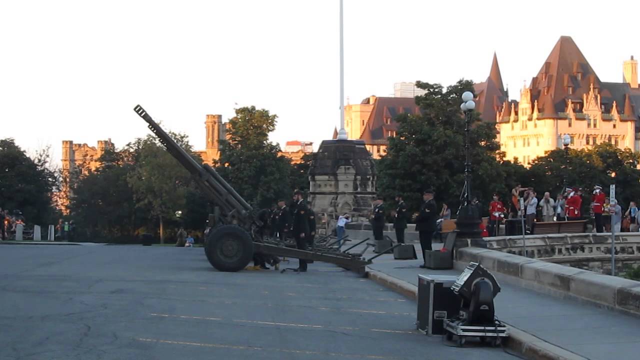 1812 Overture Gun Salute - Fortissimo 2013