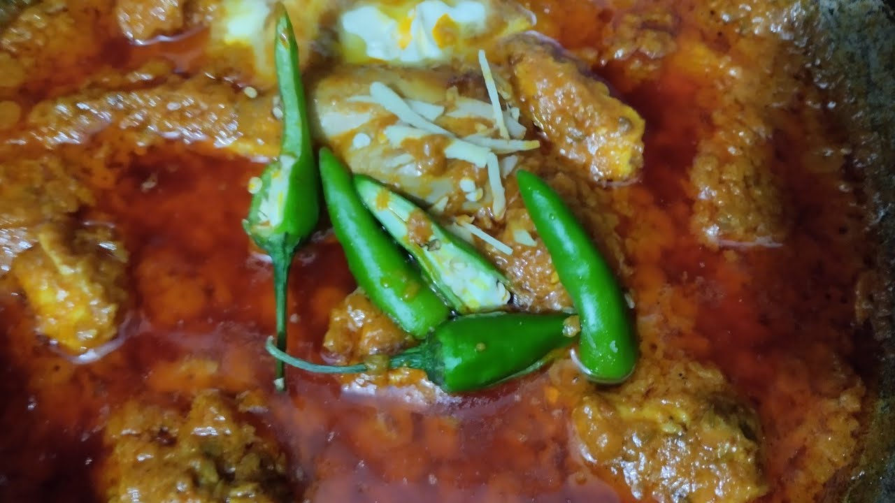 Restaurant style chicken اچاری karahi || achar gosht recipe 😋 