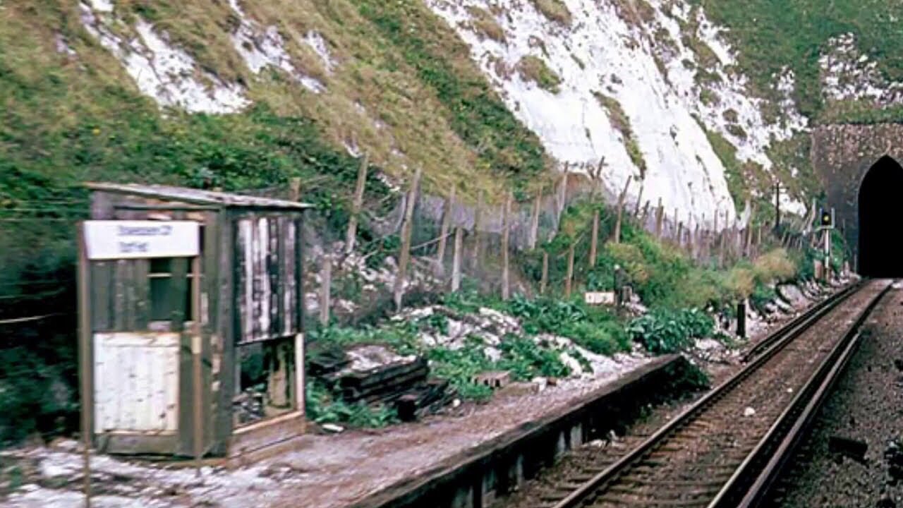 Ghost stations , Abandoned Stations and Disued stations . Disappeared railway lines in England kent