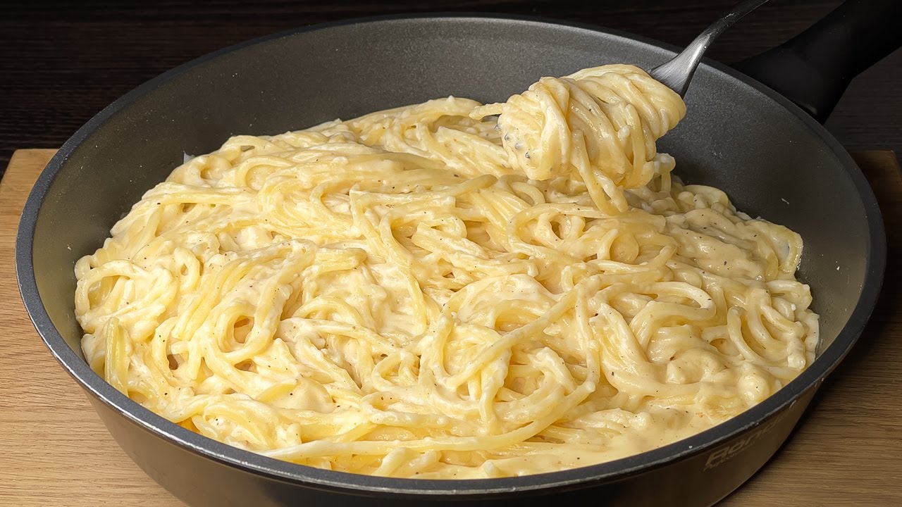 Die leckerste Pasta in 5 Minuten! Einfaches und leckeres Nudelrezept mit Sahnesauce