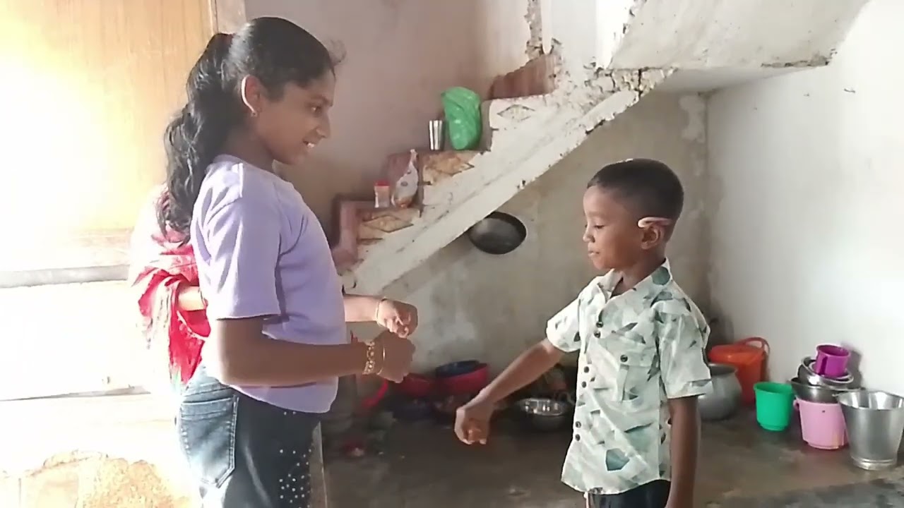 Nukhai kenta manalu amar ghare 