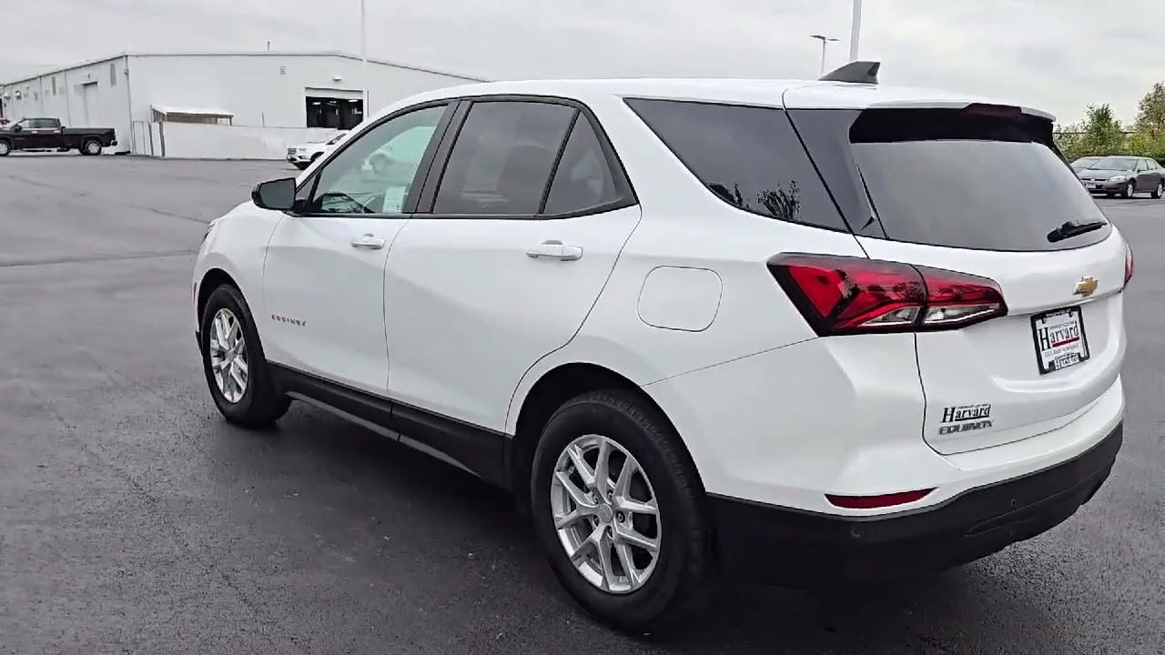 2024 Chevrolet Equinox LS Harvard  Woodstock  Belvedere  Beloit  Rockford