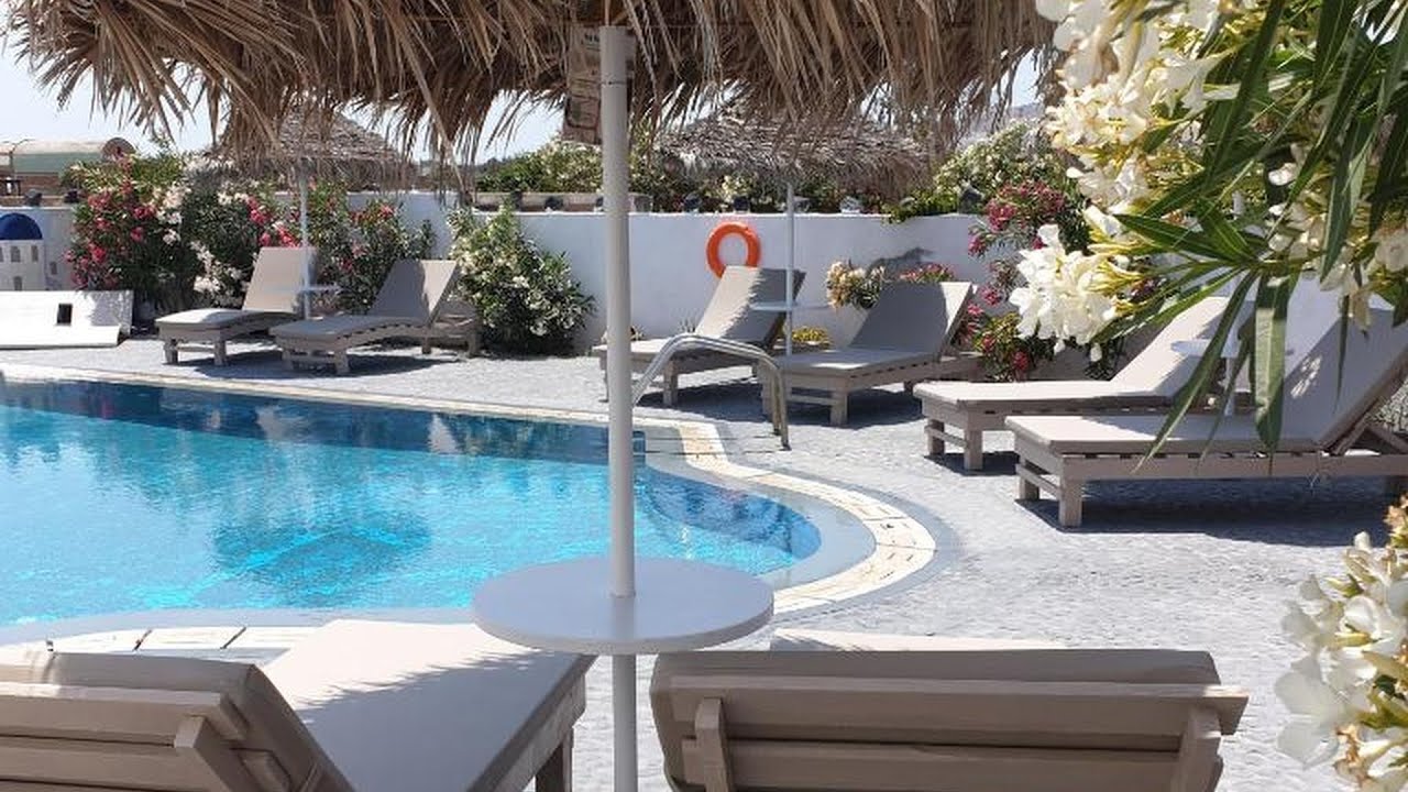 Youth Hostel Anna | Santorini, Greece | Hotel Review🏠