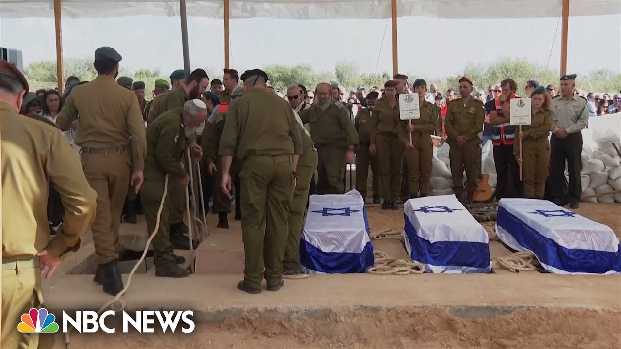 Israeli family of 5 killed together by Hamas laid to rest