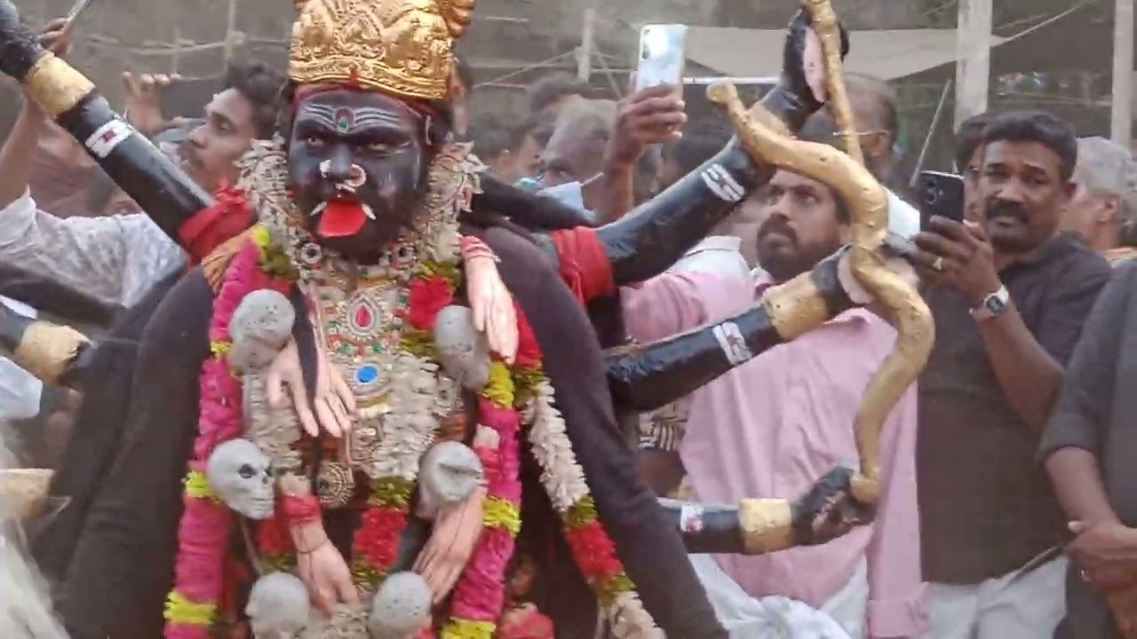 വൈരങ്കോട് ഉത്സവ o
