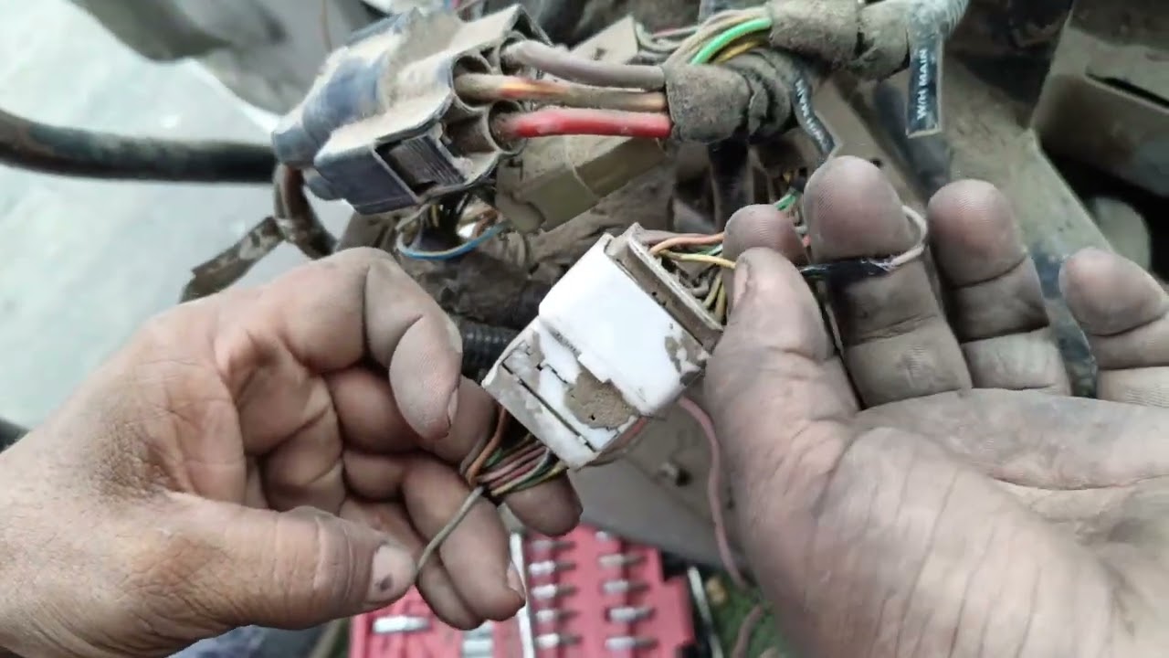 Tata Signa BS4 starting problem|| chalte chalte gadi band Tata BS4 wiring problem
