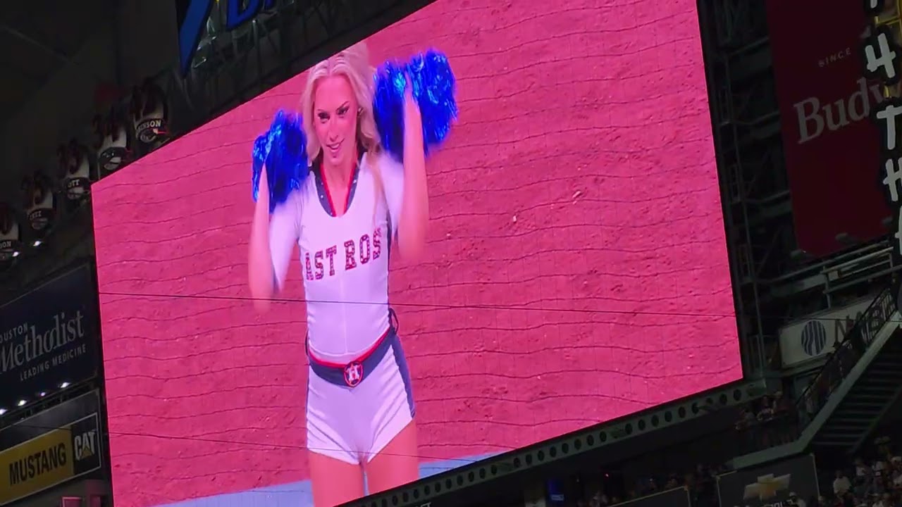 Houston Astros Shooting Stars dance performance 3/7/26 at WBC USA vs GB