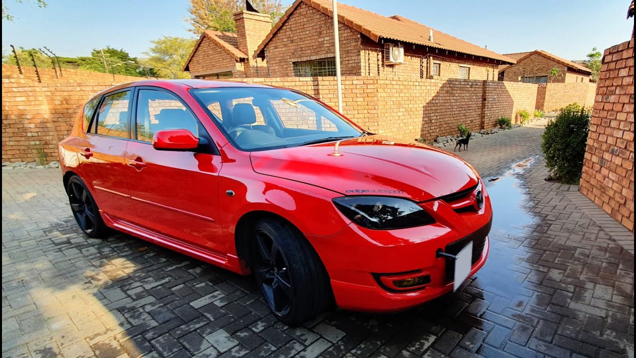 Mazda 3 MPS Build - Part 2 - Taking a look at the car and taking the motor out