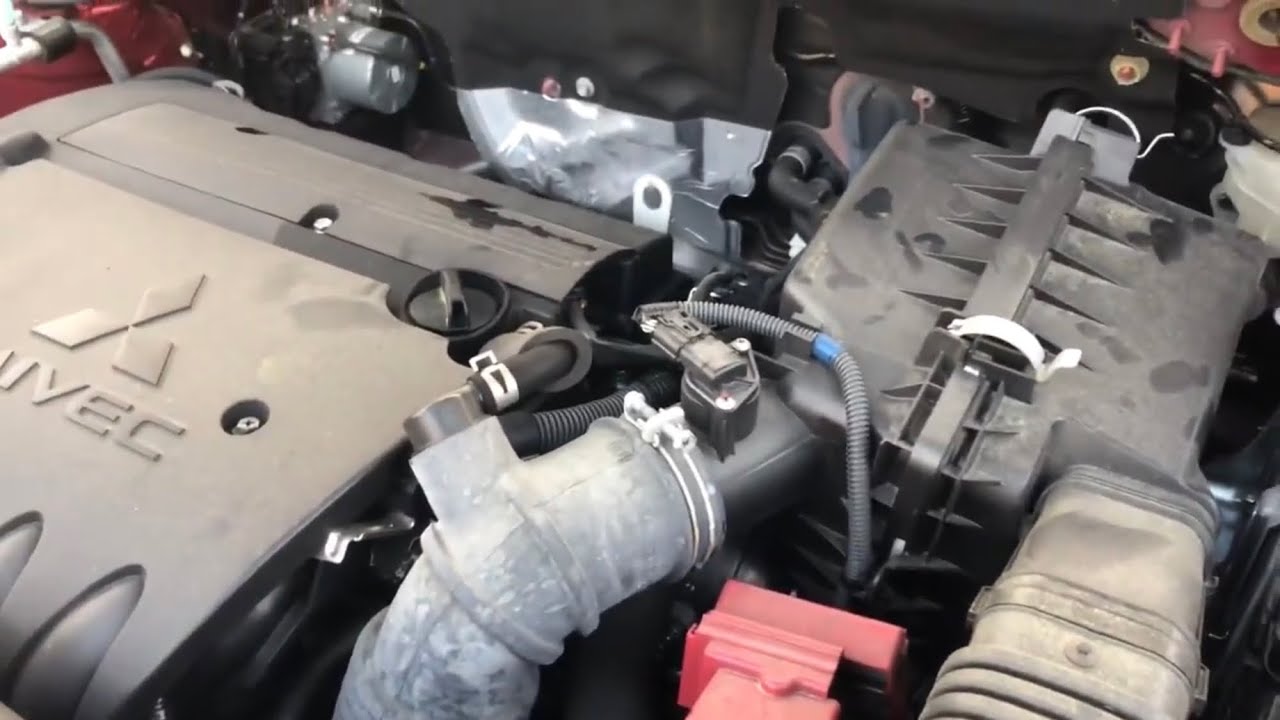 Engine Air Filter Change | 2019 Mitsubishi Outlander Sport