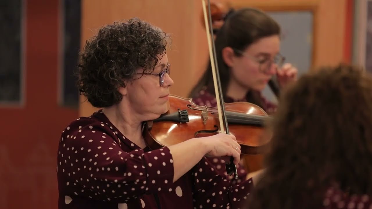 PETŐFI TÉR - A Friss Barokk együttes a tavaszt idézte az Úttörténeti Múzeumban