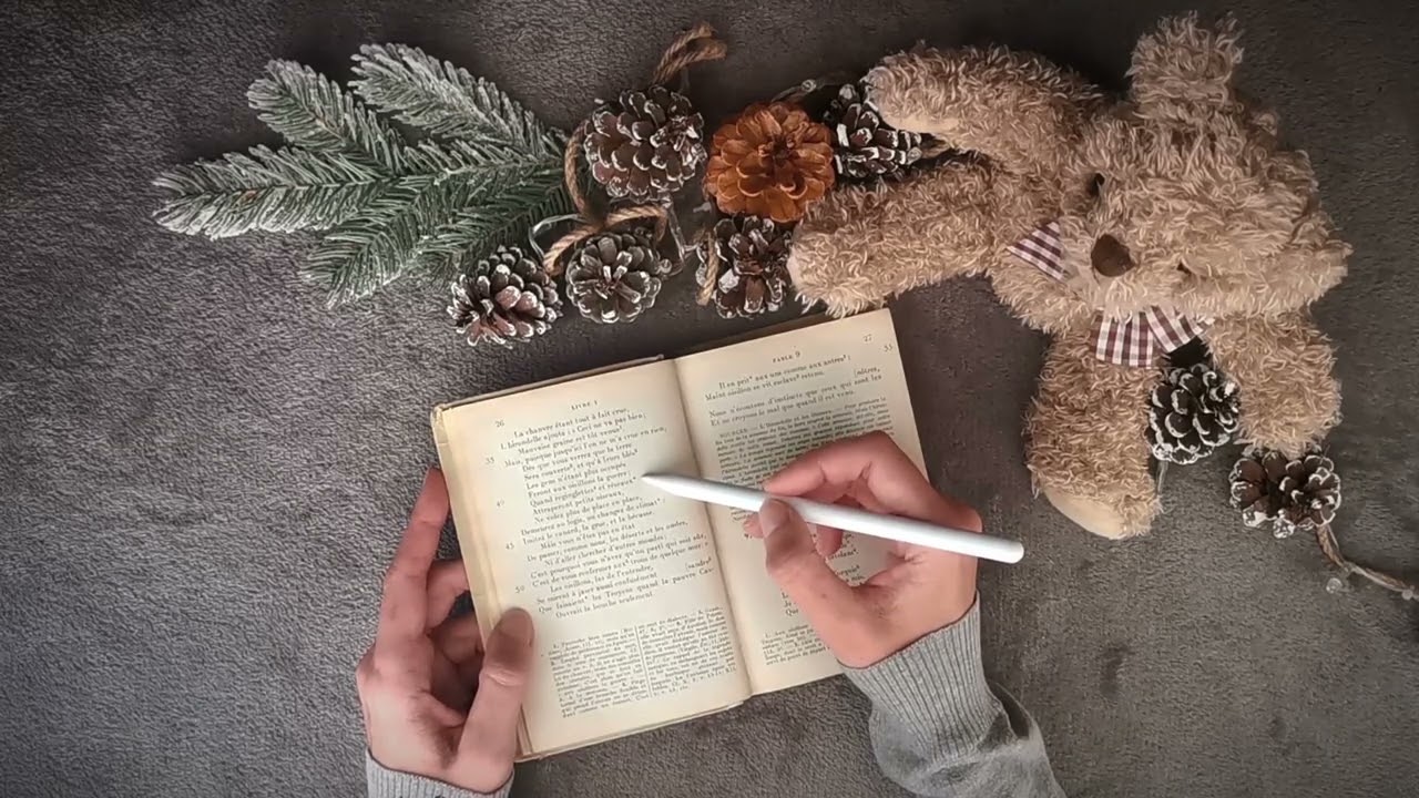 ASMR - Lecture chuchotée 📖 - Fables de La Fontaine 🐺🐑