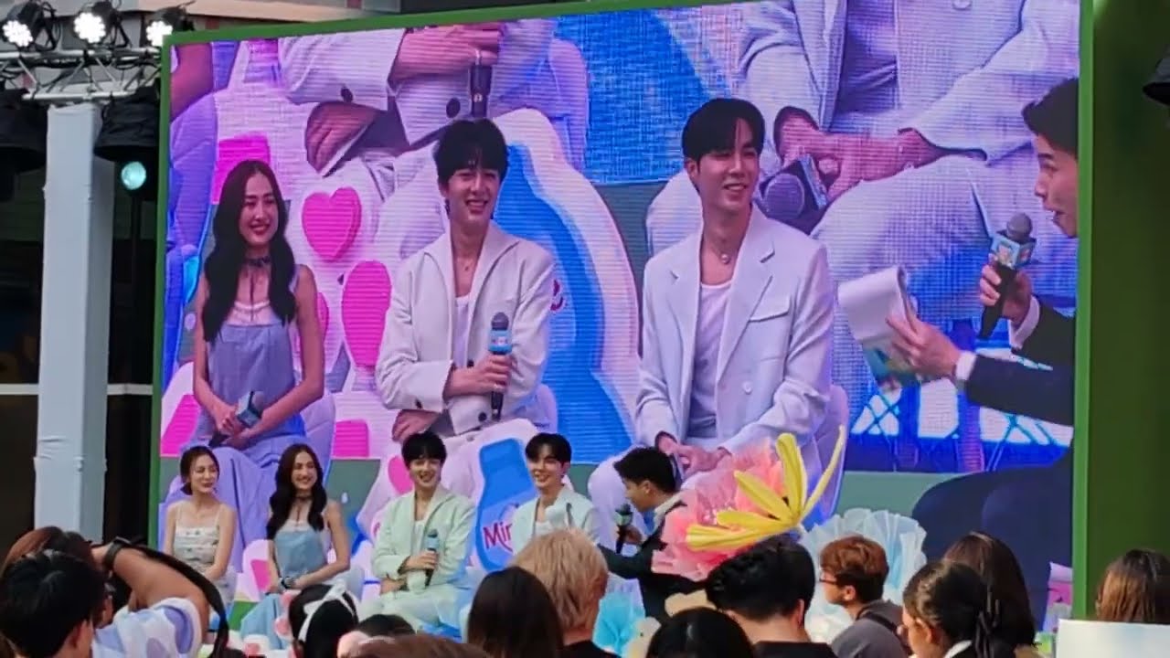 เปิดตัวคนรุ่นใหม่​ - Zee&NuNew | งาน Minere Crush On You@Siam Square #ZeeNunew​ #​ซี​นุ​นิว​