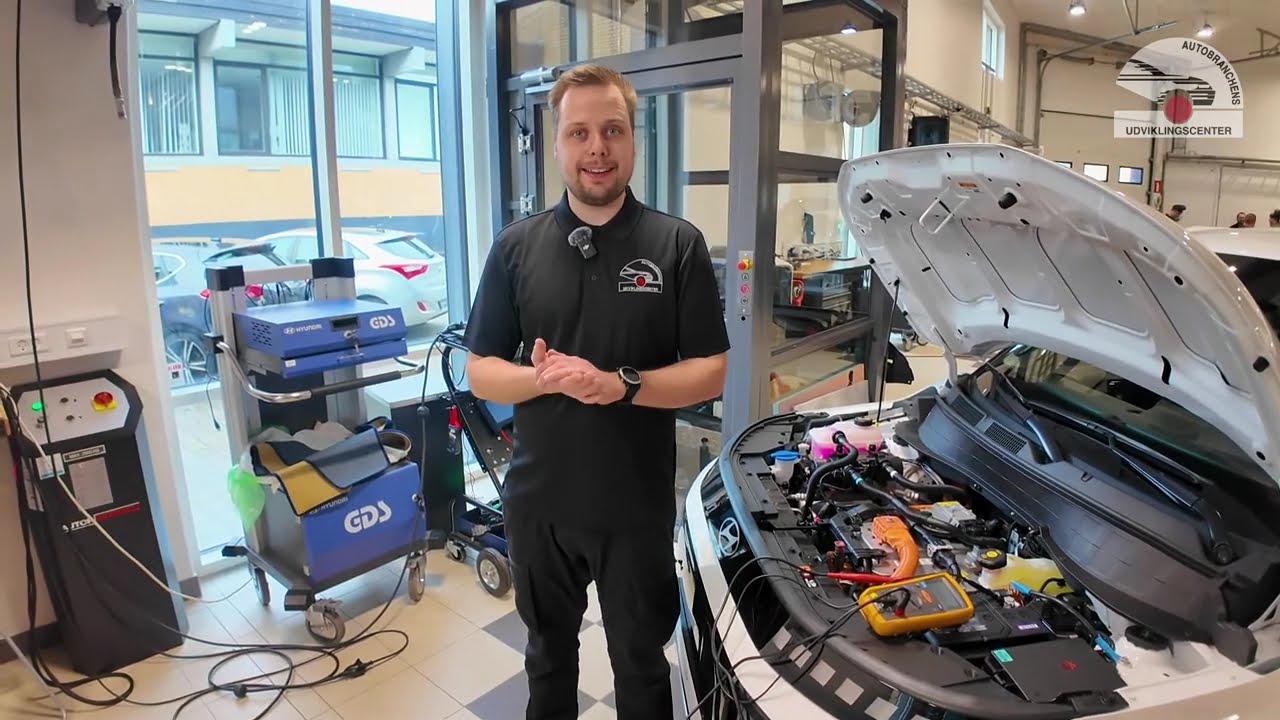 El  og Hybridtekniker - en uddannelse fra Autobranchens Udviklingscenter.
