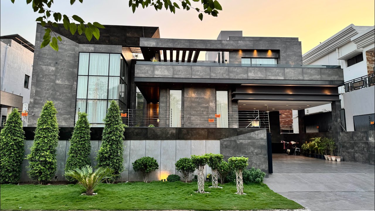 02 Kanal furnished House￼ For Sale Demand 44 Crore More info 03218420007 #modernhouse