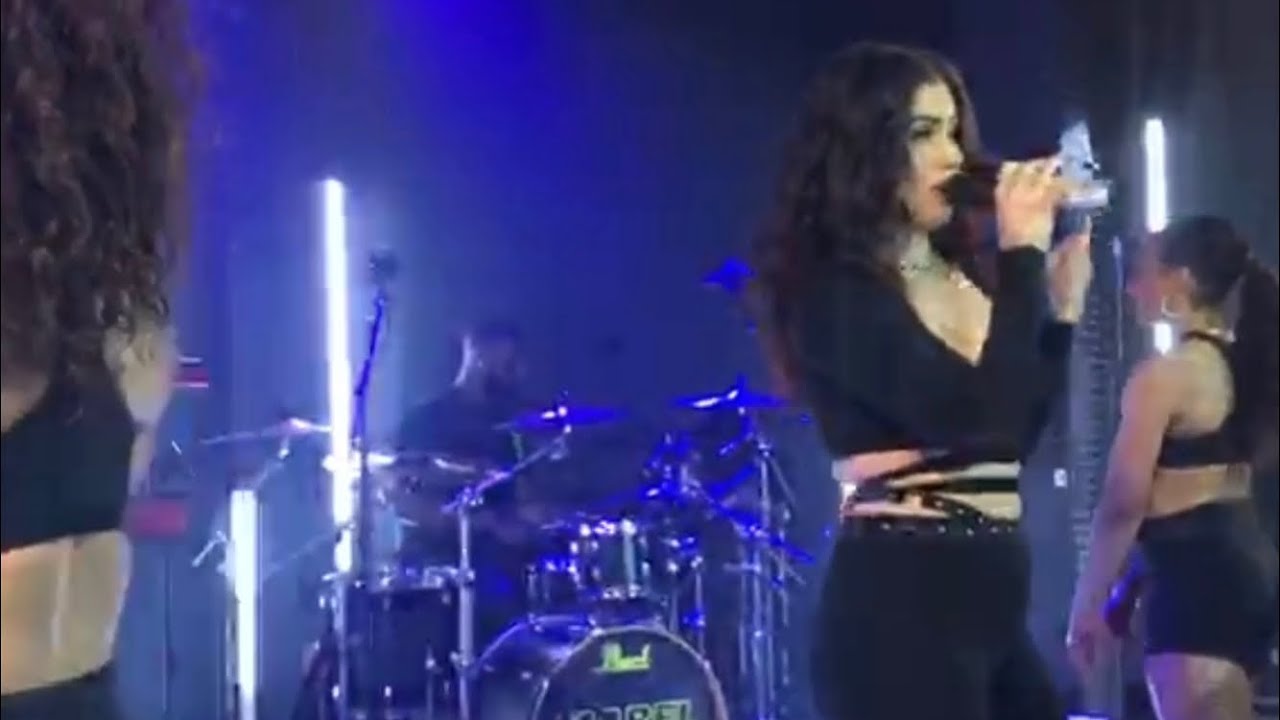 Mabel - Don‘t Call Me Up (live in Zürich) [FRONT ROW]