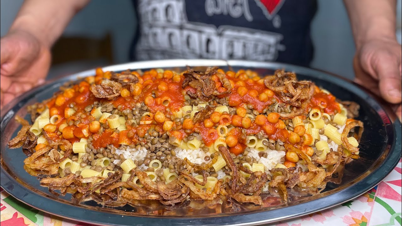 Koshari (il piatto più famoso in Egitto) الكشري المصري الاصلي 🇪🇬