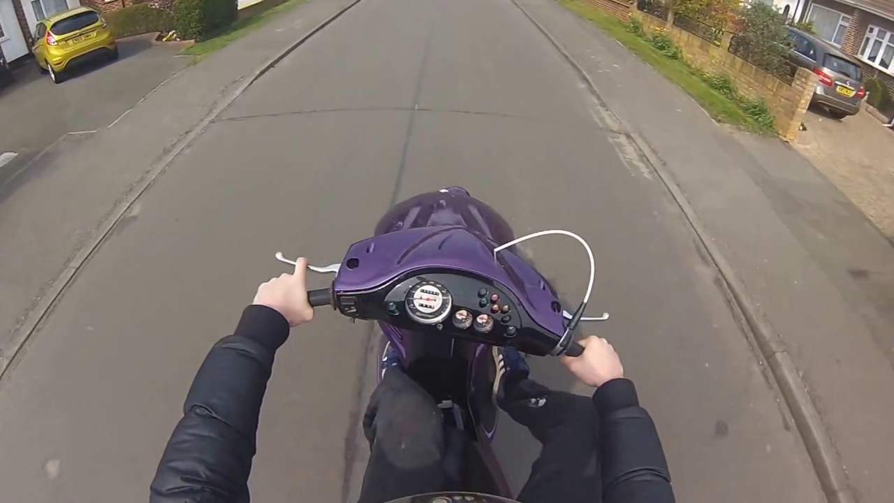GoPro Wheelies Gilera Runner 172/183 Happy New Year