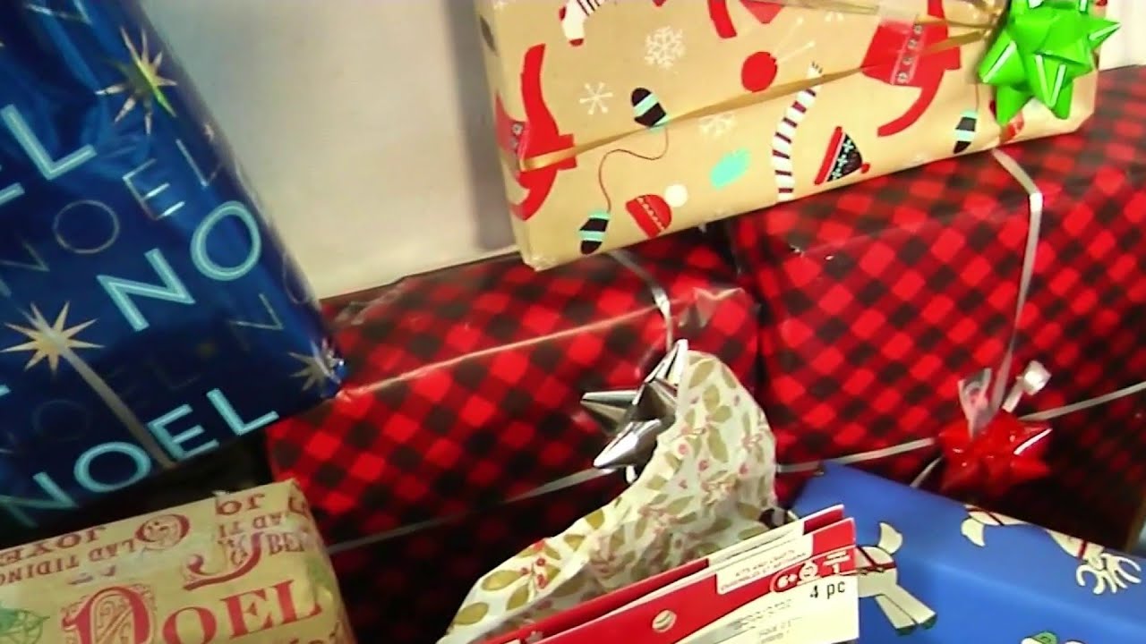 Thrift store owner hosts toy drive