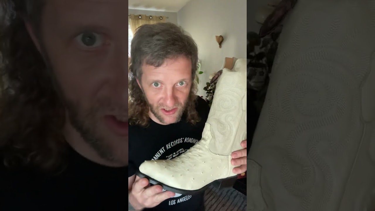 Unboxing Some Exotic Boots That I’m Gonna Wear With My Custom Nudie Style Western Suit.
