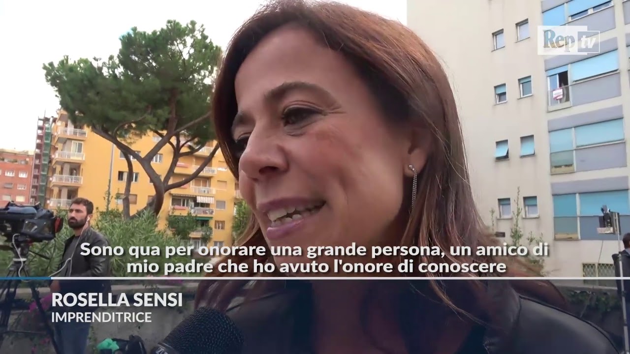 I funerali di Aldo Biscardi a Roma: l'ultimo saluto di parenti, amici e colleghi